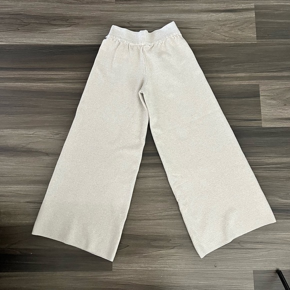 Mango Capri linen wide leg Pants with attached Belt with silver loop - Picture 7 of 13